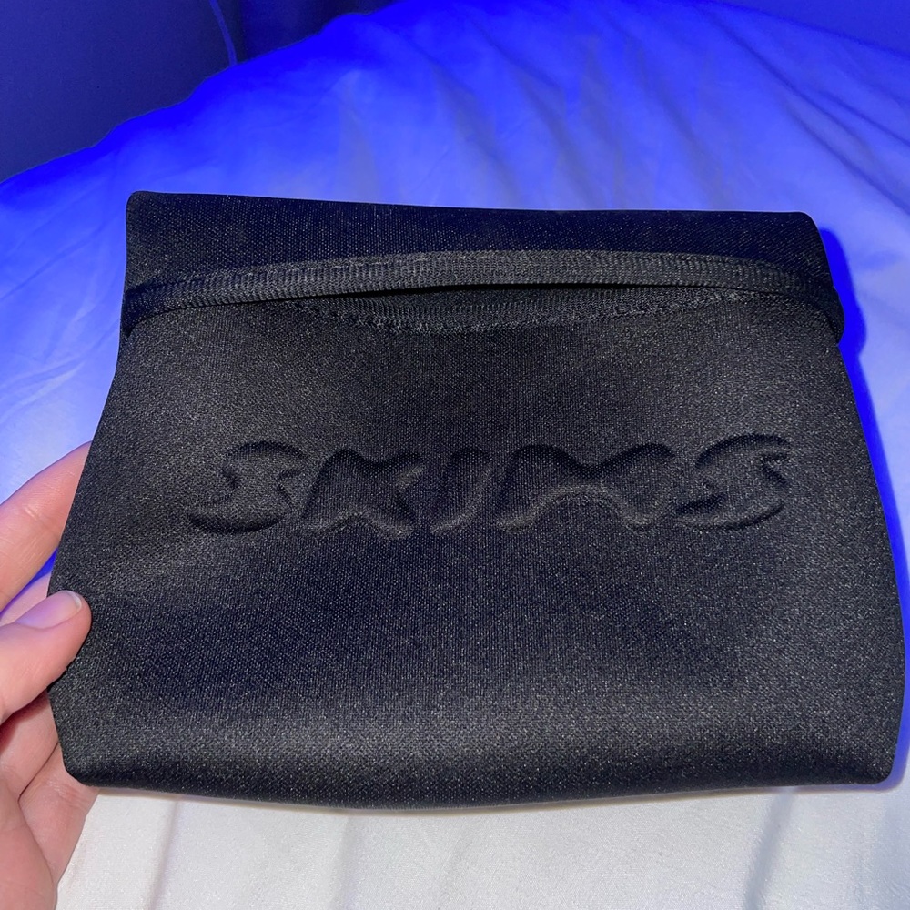 SKIMS small pouch